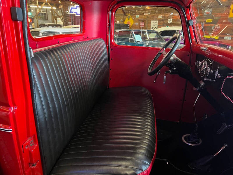 1936 Ford Model 48