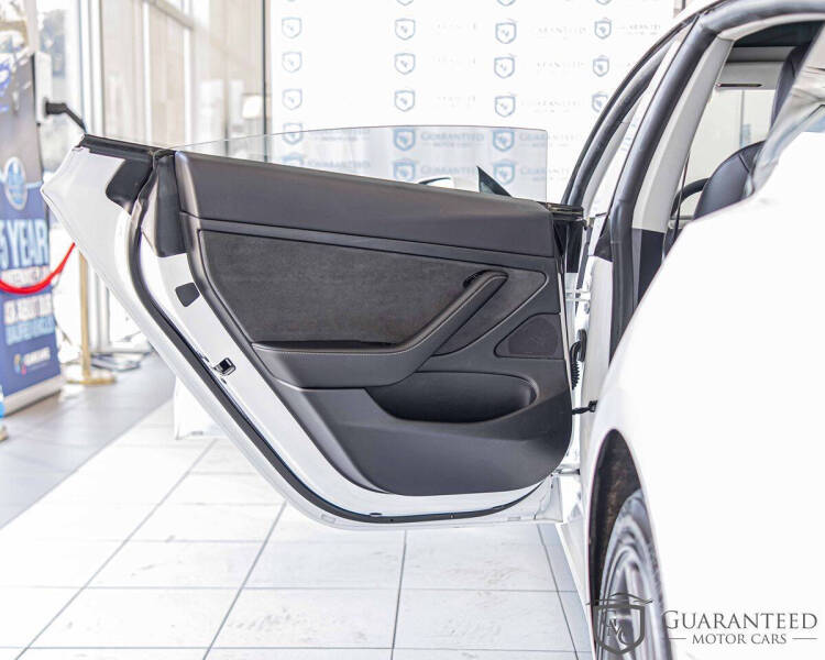 2020 Tesla Model 3 Standard Range Plus