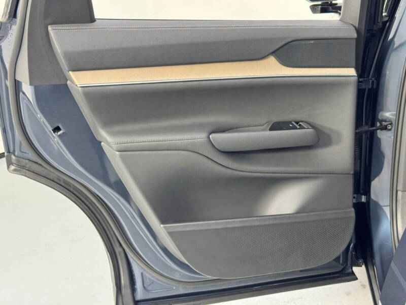 2025 Volvo EX90 Twin Ultra 6P