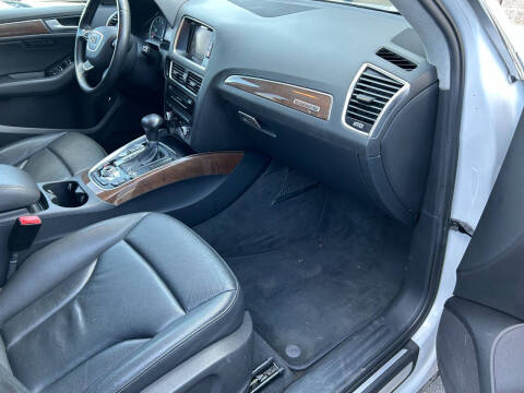 2015 Audi Q5 2.0T quattro Premium Plus