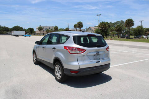 2016 Ford Escape S