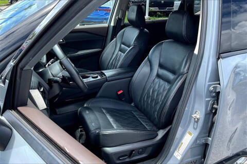 2021 Nissan Rogue Platinum