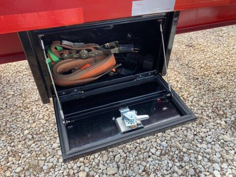 2022 FALCON 24' FLAT DECK