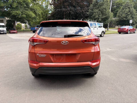 2017 Hyundai Tucson SE