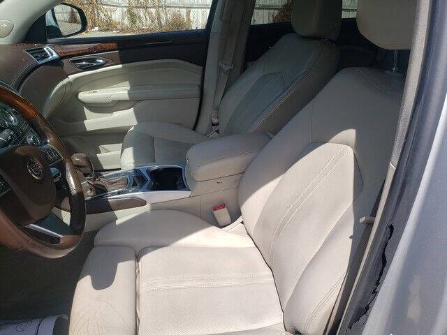 2010 Cadillac SRX Performance Collection