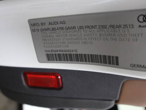 2019 Audi A4 quattro Premium Plus 45 TFSI