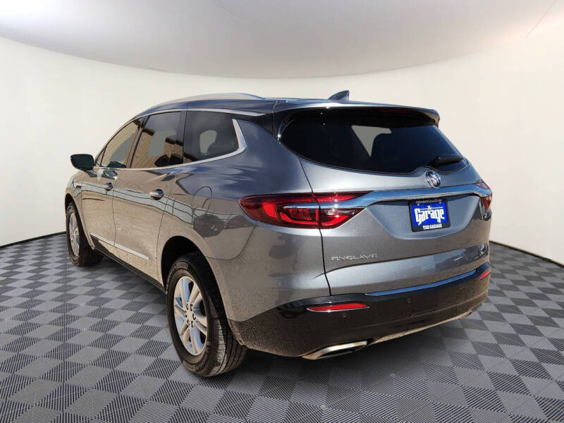 2021 Buick Enclave Essence