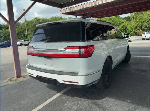 2021 Lincoln Navigator L Reserve