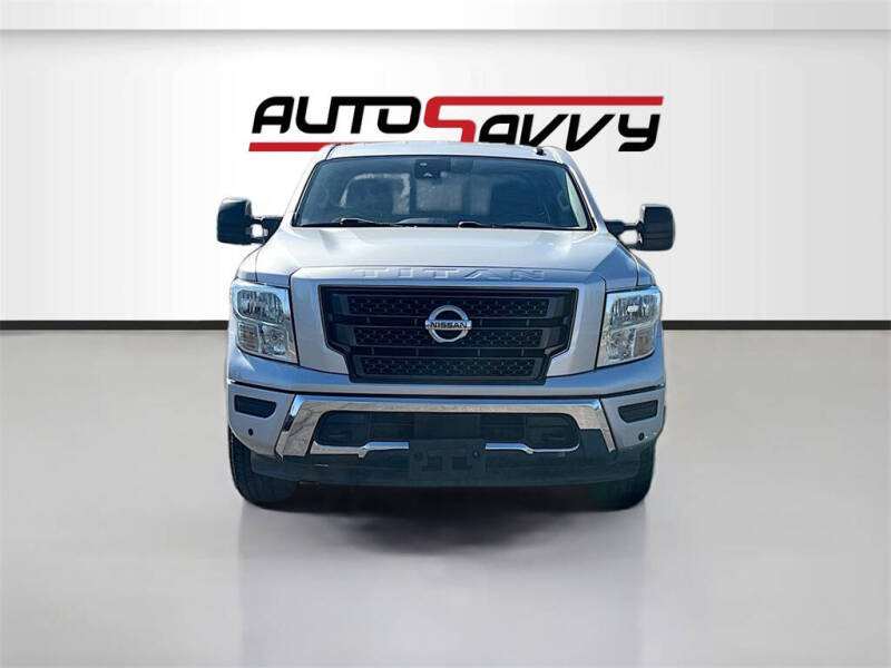 2020 Nissan Titan SV
