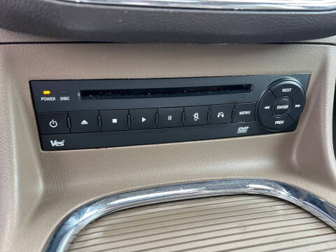 2013 Chrysler Town and Country Touring-L