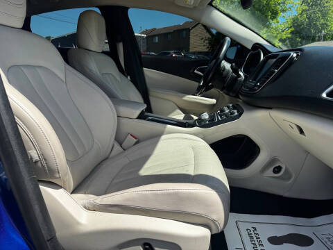2015 Chrysler 200 C