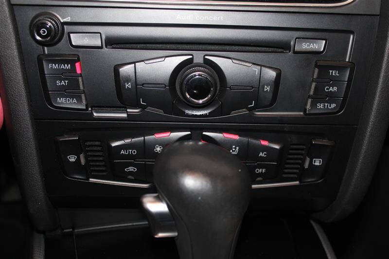 2012 Audi A4 2.0T quattro Premium