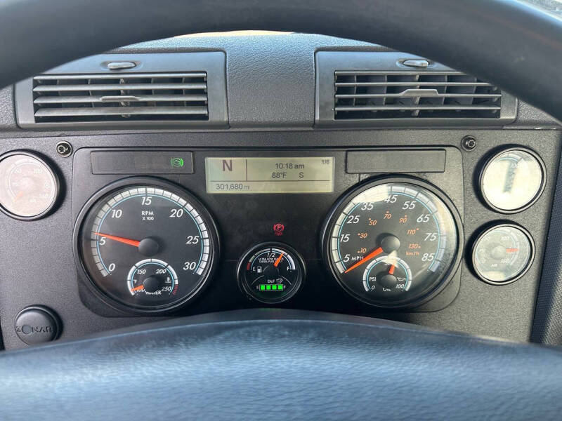 2017 Freightliner Cascadia