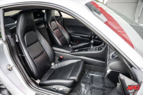 2017 Porsche 718 Cayman