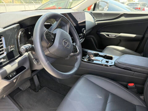 2025 Lexus NX 450h+