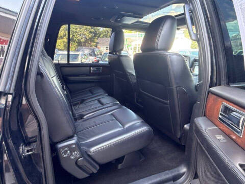 2017 Lincoln Navigator L Select