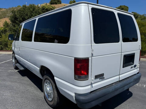 2009 Ford E-Series E-150 XL