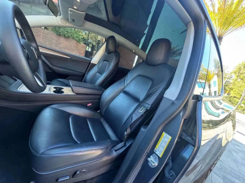 2024 Tesla Model Y Long Range