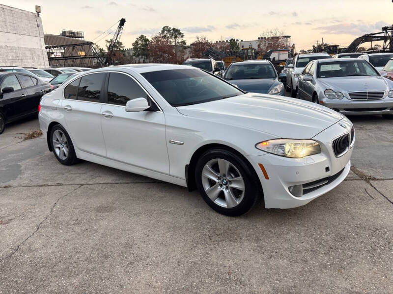 2011 BMW 5 Series 528i