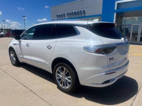 2024 Buick Enclave Avenir