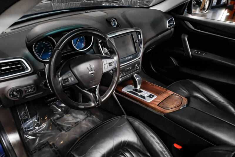 2015 Maserati Ghibli