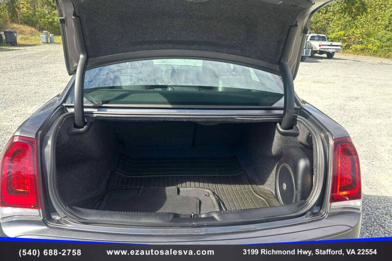 2021 Chrysler 300 S V8