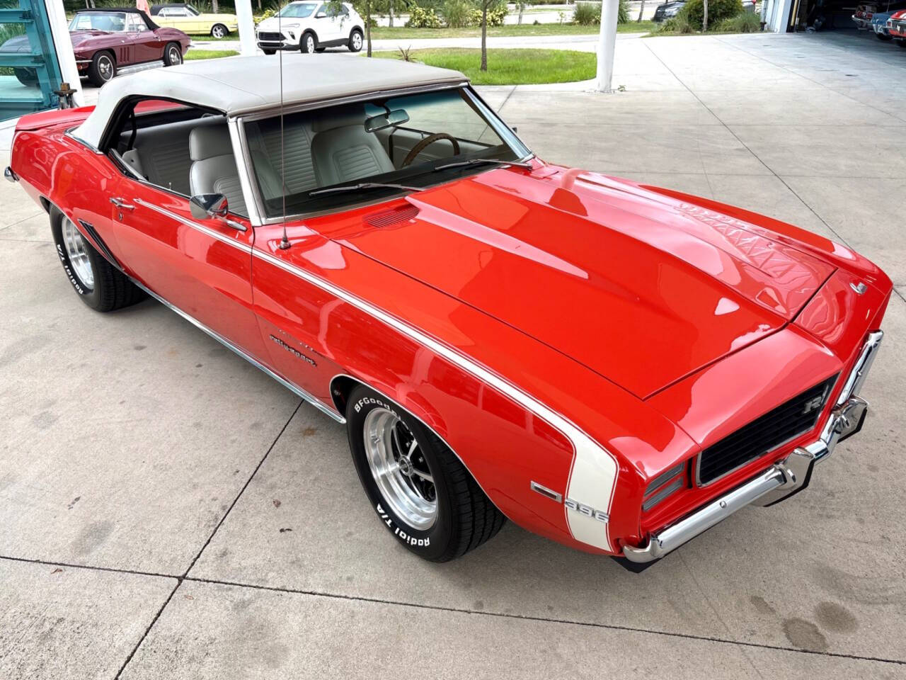 1969 Chevrolet Camaro 22