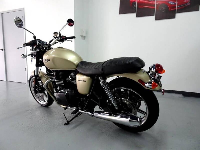 2012 Triumph Bonneville