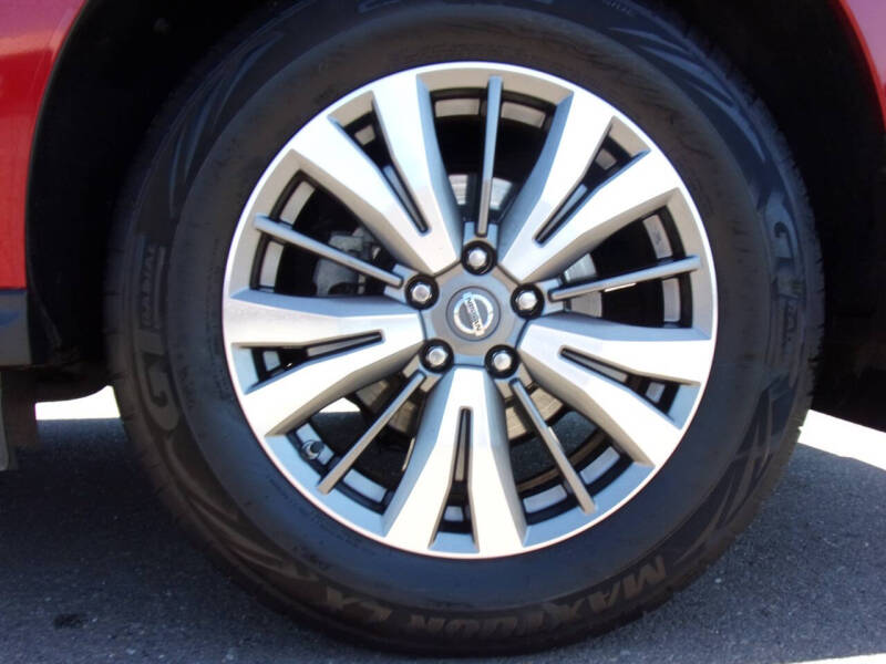 2018 Nissan Pathfinder S