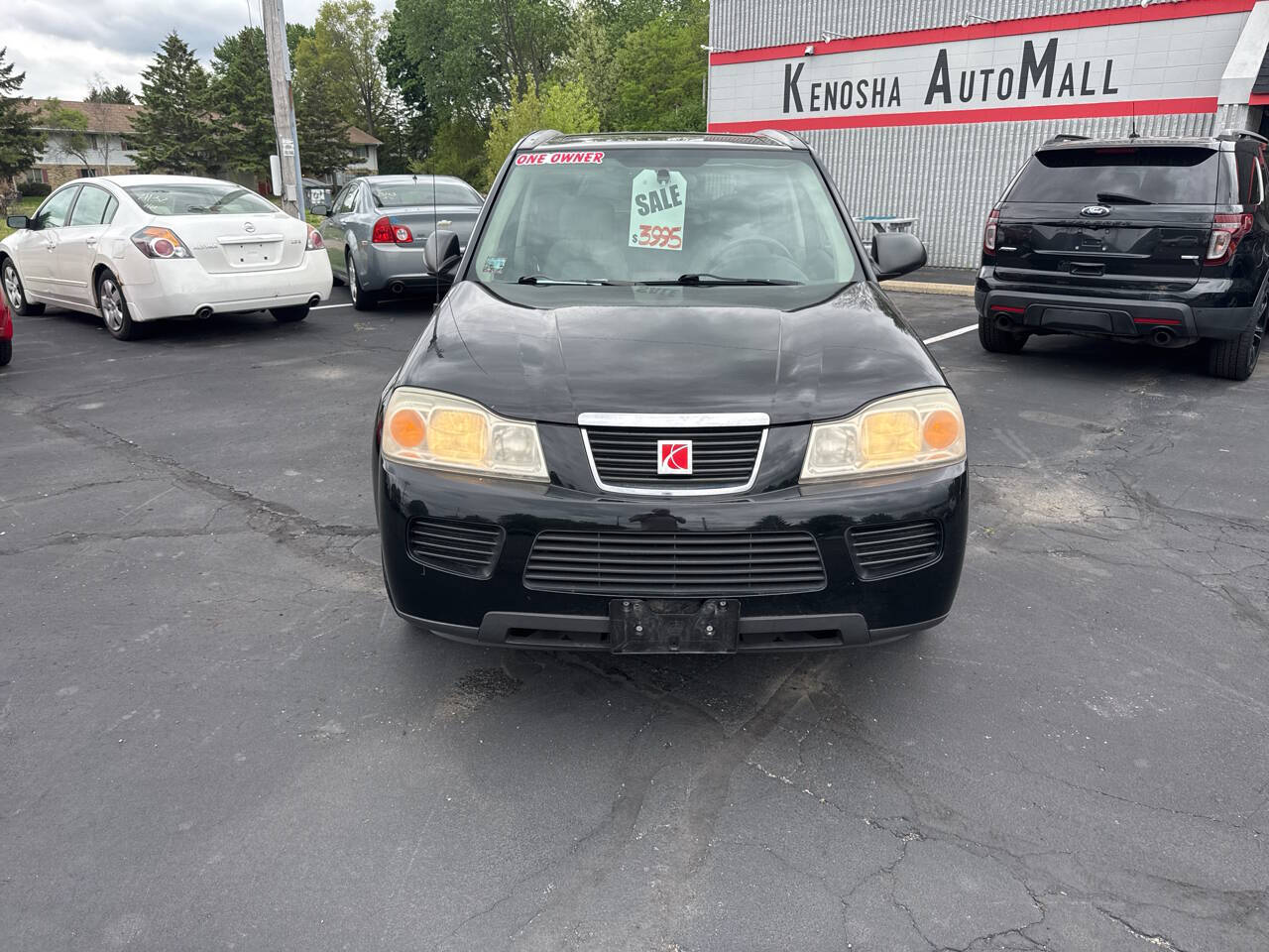 Black 2006 Saturn Vue Base 4dr SUV w/Automatic 2
