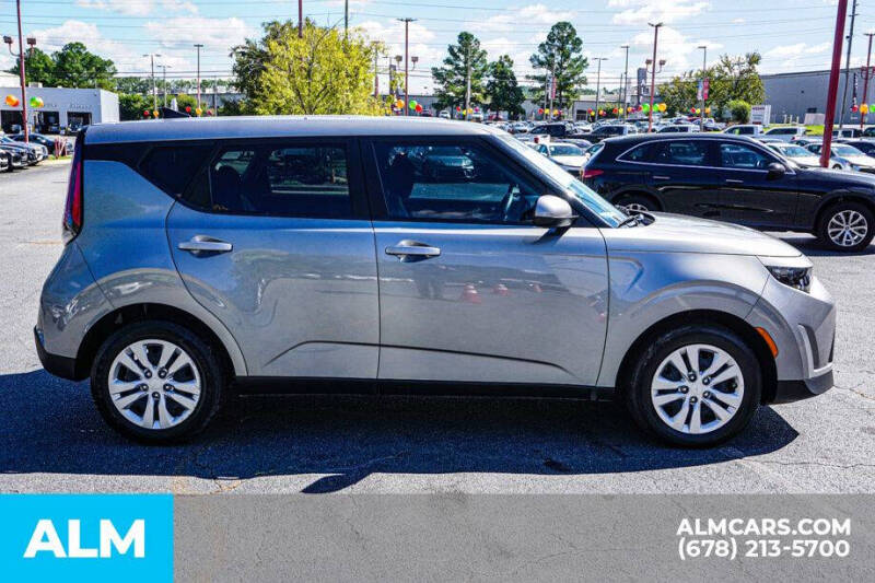 2023 Kia Soul LX