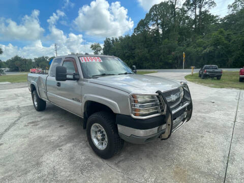2004 Chevrolet Silverado 2500HD LS