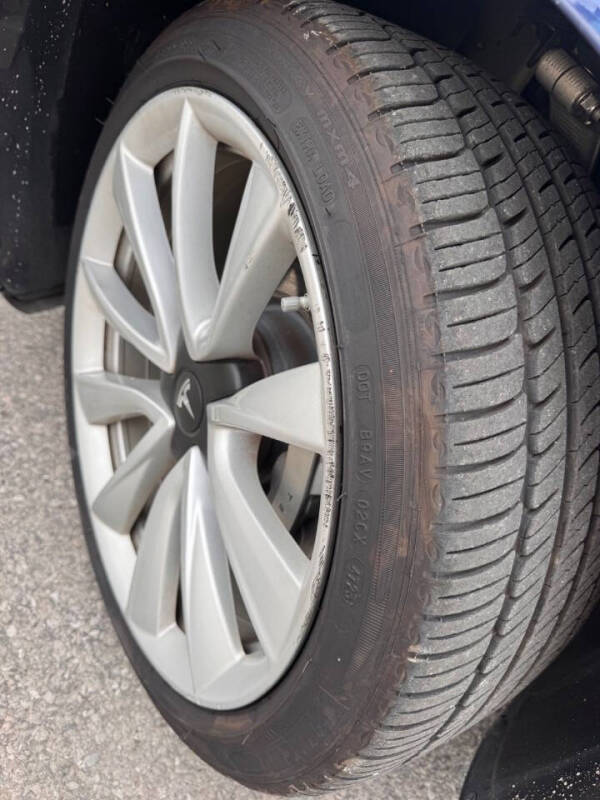 2019 Tesla Model 3 Standard Range Plus