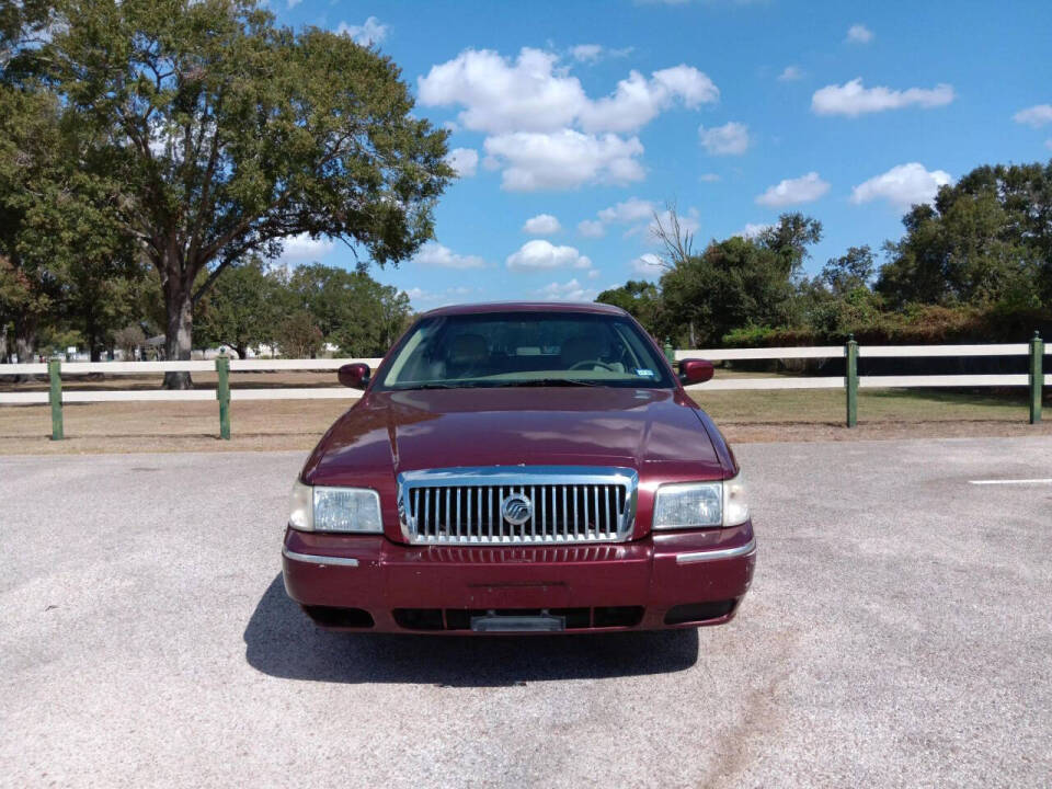 2006 Mercury Grand Marquis for sale at AUTOPLUG 360 in Stafford, TX