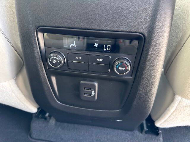 2024 Buick Enclave Essence