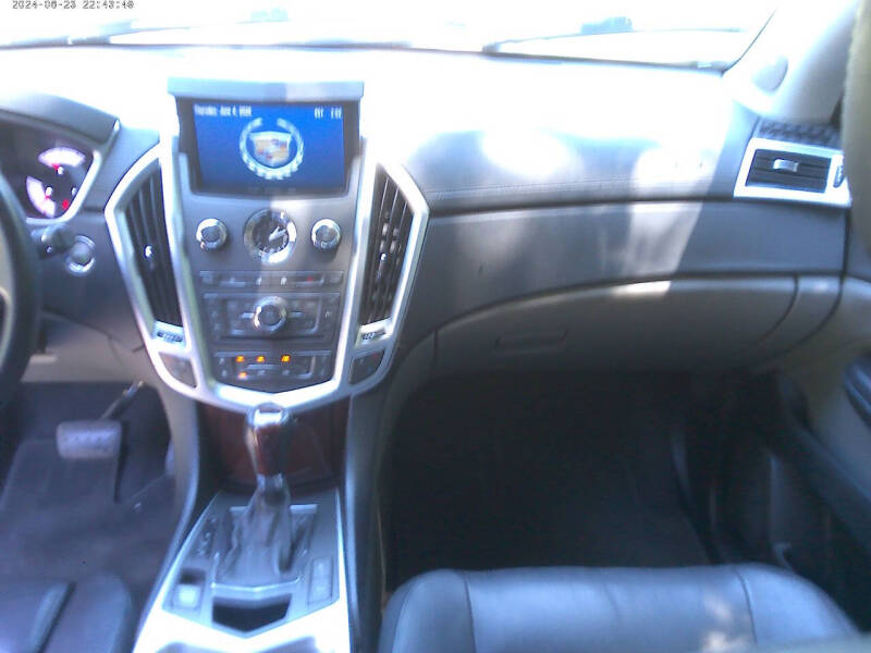 2011 Cadillac SRX Luxury Collection