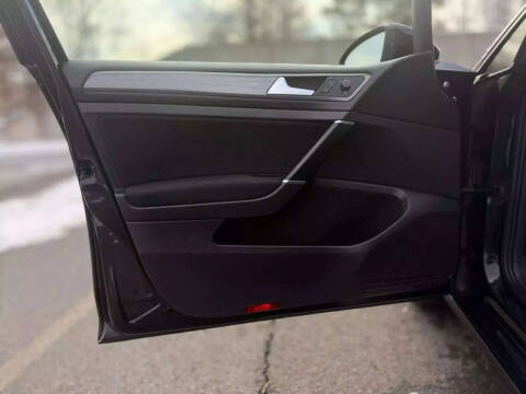 2019 Volkswagen Golf SportWagen 1.8T S 4Motion