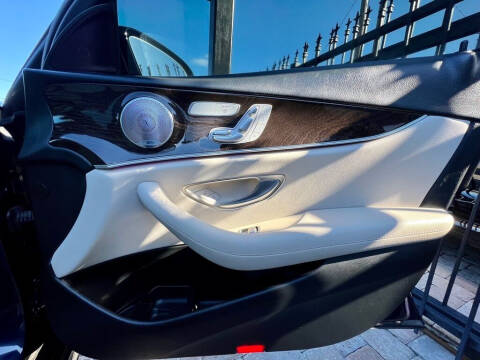 2019 Mercedes-Benz E-Class E 300