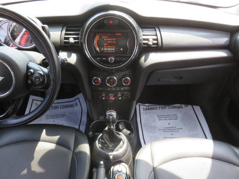 2015 MINI Hardtop 4 Door Cooper