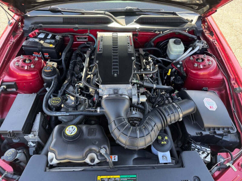2006 Ford Mustang GT Deluxe