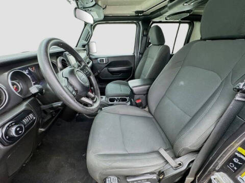 2021 Jeep Gladiator Sport