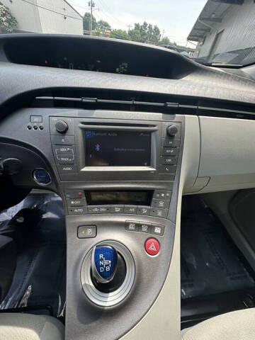 2013 Toyota Prius One