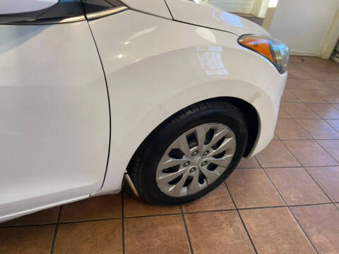 2017 Hyundai Elantra GT