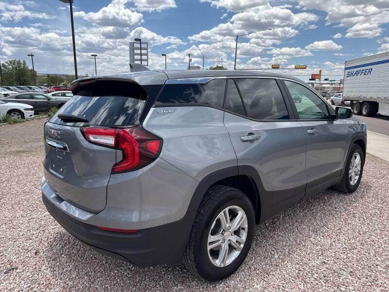 2024 GMC Terrain SLE