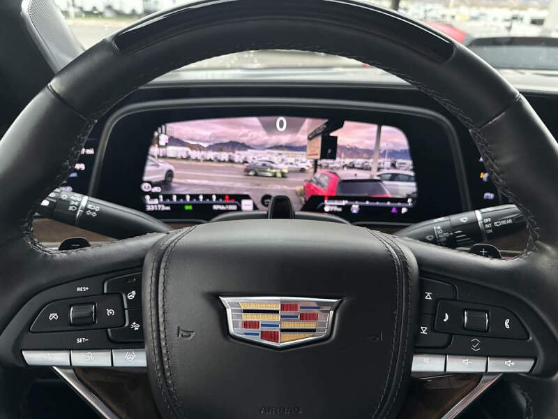 2023 Cadillac Escalade Sport Platinum