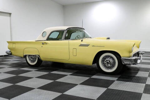 1957 Ford Thunderbird