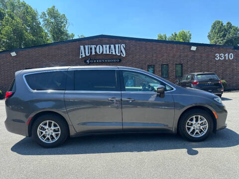 2023 Chrysler Pacifica Touring L