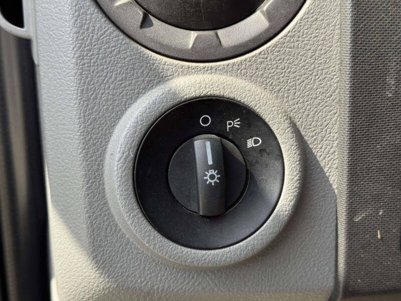 2013 Ford E-Series E-150