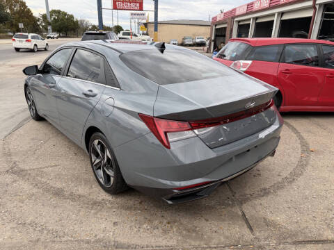 2021 Hyundai Elantra Limited