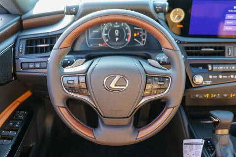2025 Lexus ES 350 Luxury